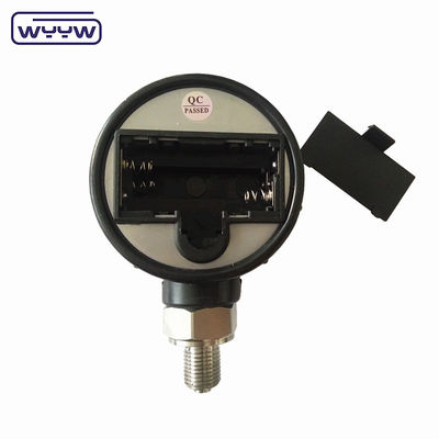 60mm パネルマウント デジタル圧力計 4.5V 電池電源