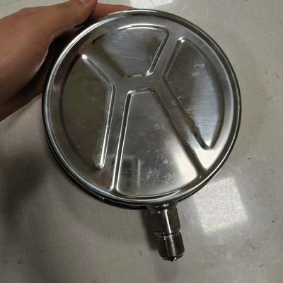 1年 ±1.6% 完全スケール精度 液体で満たされた真空計 1/4&quot; 1/2''BSP/PT/NPT/G/M糸